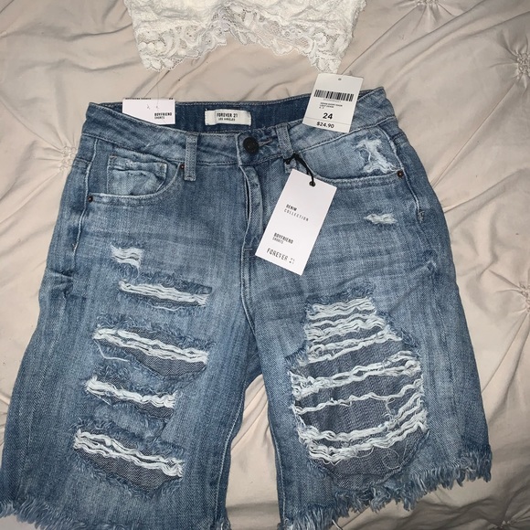 Distressed denim boyfriend shorts size 24 (0,XS) - Picture 4 of 6